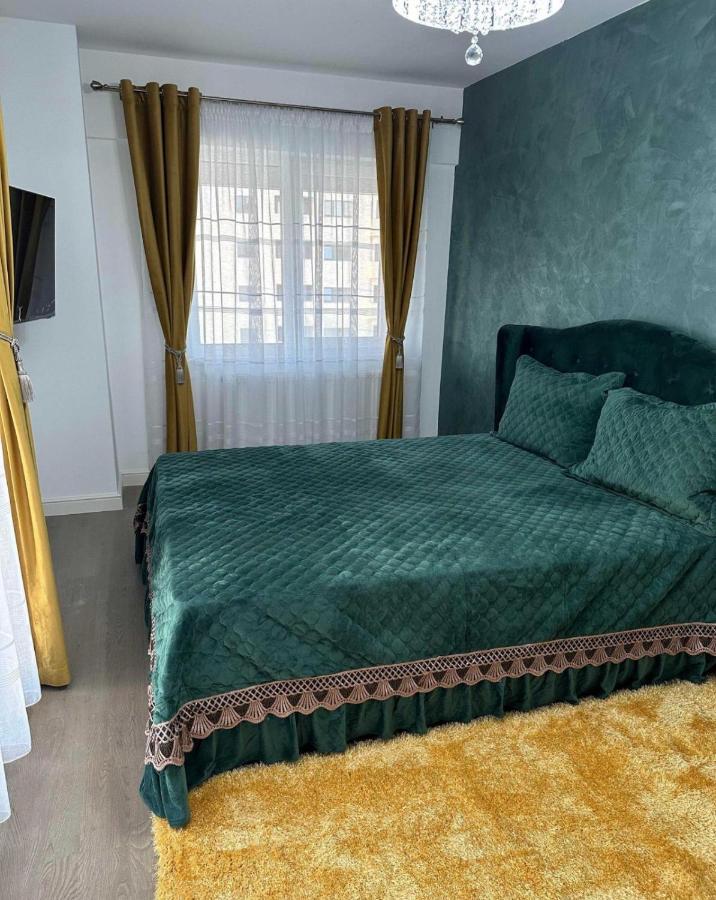 Near Airport 2 Rooms Apartments In Himson Iasi Exterior foto