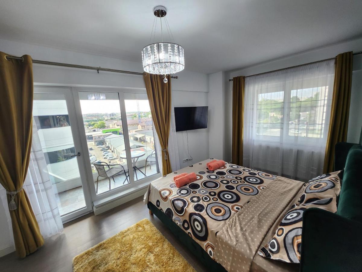 Near Airport 2 Rooms Apartments In Himson Iasi Exterior foto